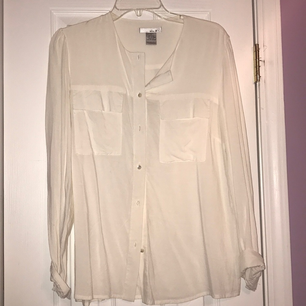 Women’s button down top!